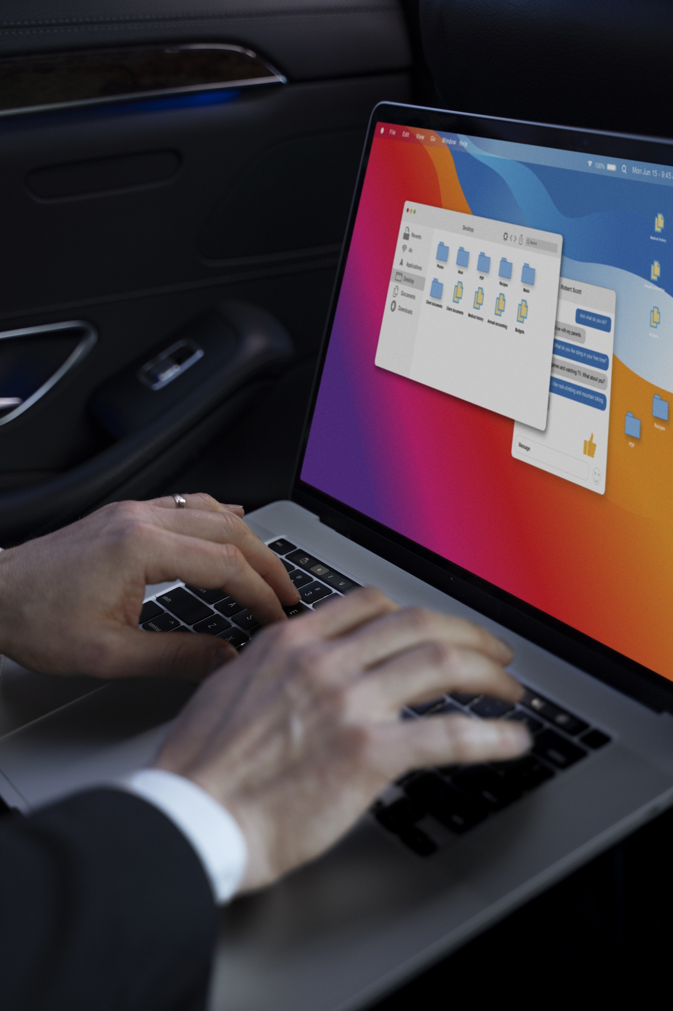 Лендинг в Voopty. Простой способ получать заявки и управлять ими в CRM-системе